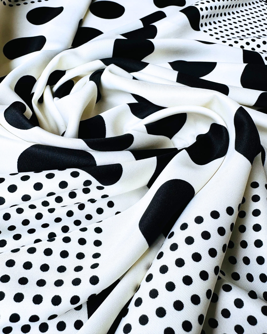 LARGE SQUARE POLKA DOT SCARF | BLACK, WHITE | 90X90 CM