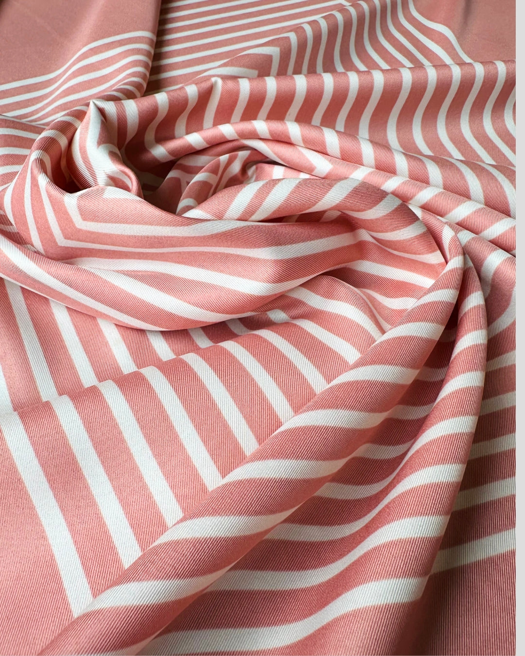LARGE SQUARE GEOMETRIC SCARF | WHITE, PINK | 90X90 CM
